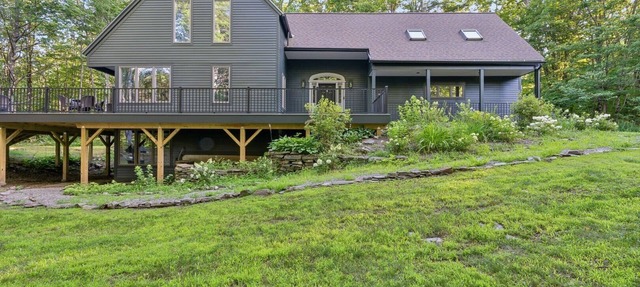 Fox Crossing House with Large Deck & Fire Pit