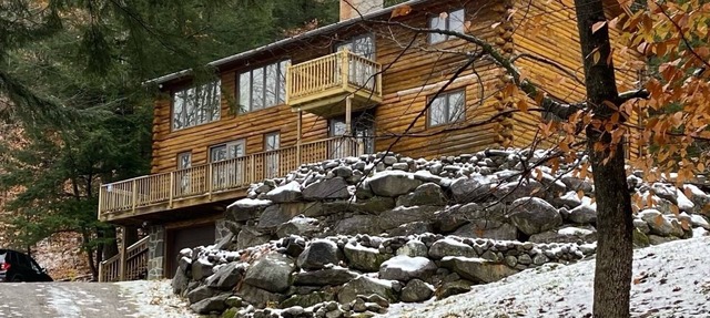 Fox Ridge - White Mtn. Elegance - EV charging on site - Waterville Valley Ski