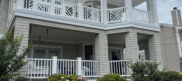 Fully renovated 5 Bedroom home 4 blocks to town