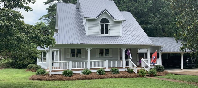 Fully renovated campus home.