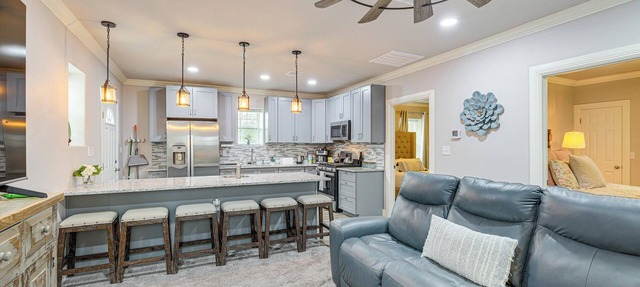 Fully Updated & Convenient! Baytown Home Near Dtwn