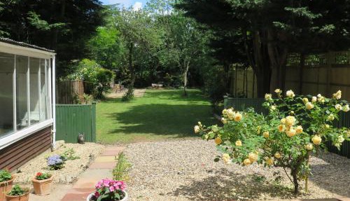 Garden Flat, Ealing