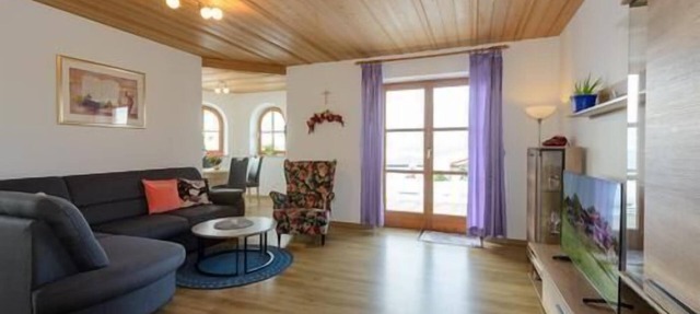 Gemütliche Ferienwohnung für 2-6 Pers. (85 qm) mit Erker und Sonnenterrasse