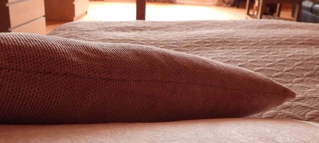 Gemütliche neu Gestaltete Doppelzimmer mit Kaffeemaschine und Wasserkocher