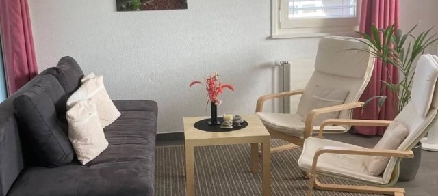 Gemütliche Parterre-Ferienwohnung mit Terrasse by Interhome