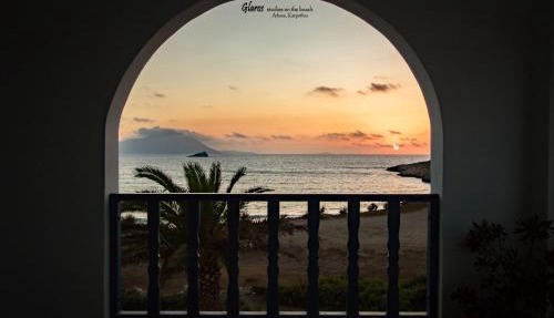 Glaros luxury studio on the Beach
