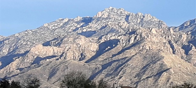 Glorious Mountain Views - Updated 1 Level House - min. 30 days - SUMMER RATES!