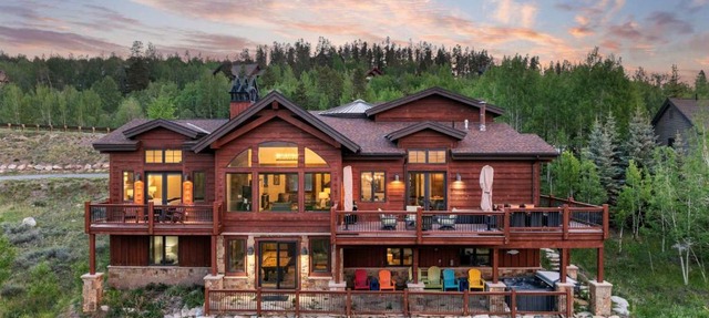 Golden Eagle Lodge - Golf, Mtn Views, Hot Tub