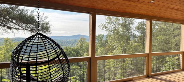 Gorgeous Tiny Home on Cliff's Edge - 4WD/AWD Access Only