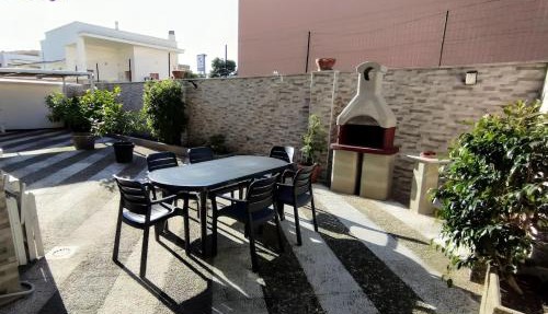 Grande Bilocale con giardino