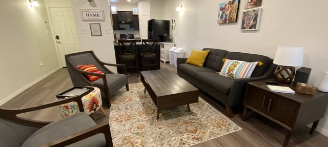 Grande Getaway-centrally located, well appointed home