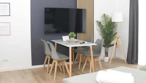 GRAzzOO 3 getrennte Zimmer 3x Smart TV