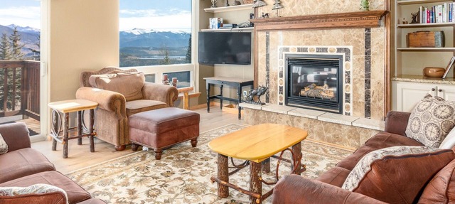Great Location. Incredible Views. Clubhouse.