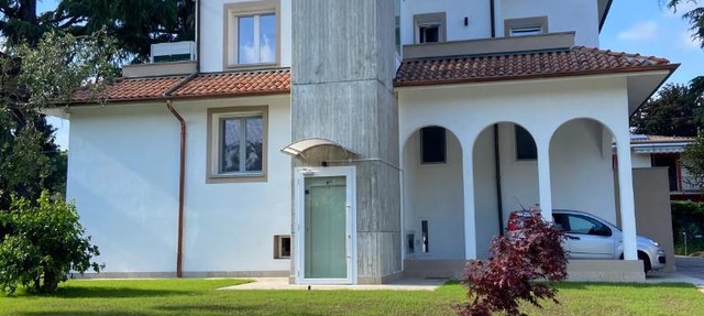 Green Apartments & Parking,Vimercate