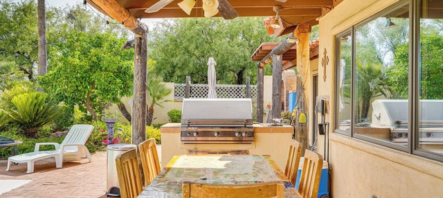 Green Valley Mountain Oasis w/Views: 4 Mi to Golf