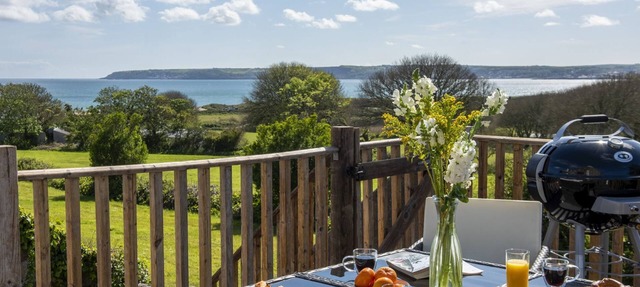 Greenfields Coach House - a cottage that sleeps 4 guests in 2 bedrooms