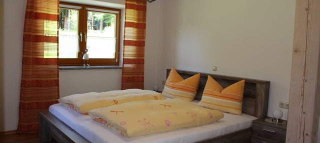 Großzügige und urige Ferienwohnung am Fuße des Ossers