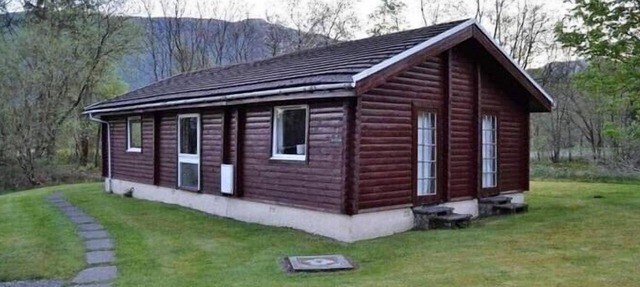 Grouse Lodge