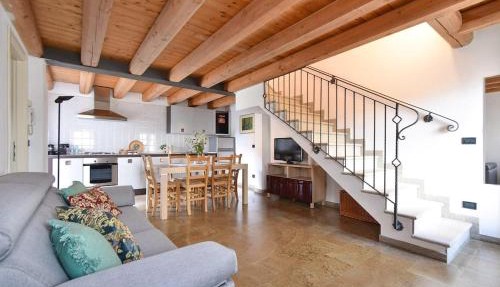 GuestHost - Calaone Wonderful Duplex Apartment con parcheggio x4