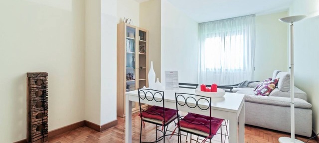 GuestHost - Modern and spacious apartment perfect for 5 guests is located in the Santa Rita area, a residential and very quiet area, a 10-minute walk from Prato della Valle and the Basilica of Sant'Antonio and 5 minutes from the main hospitals. Nearby yo