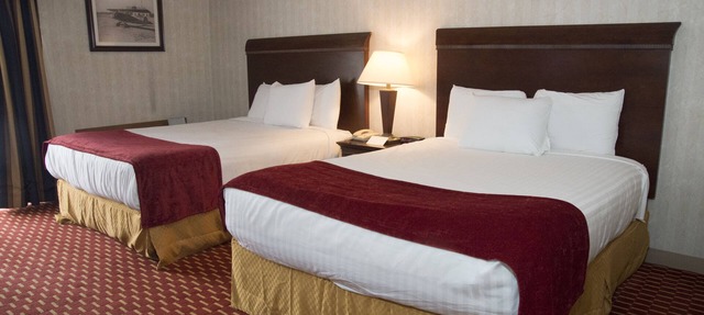 Hampton Falls Inn