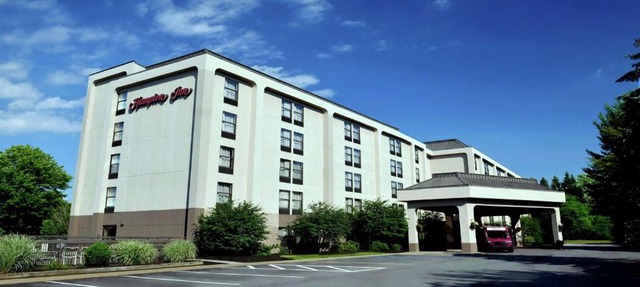 Hampton Inn Albany-Wolf Road