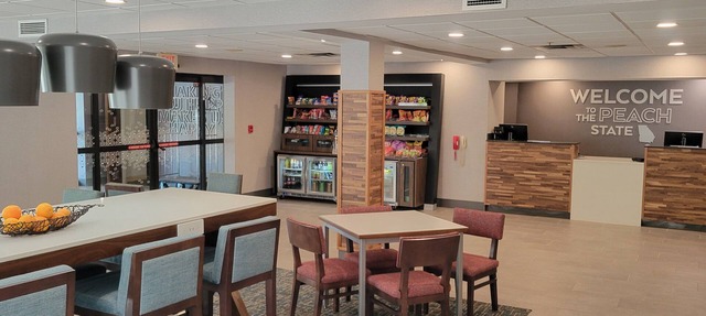 Hampton Inn Commerce