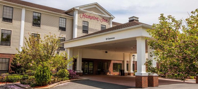 Hampton Inn Hadley-Amherst Area
