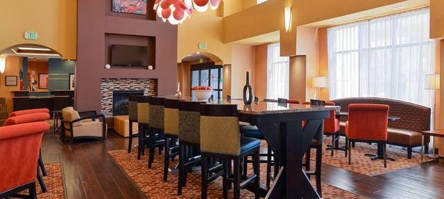 Hampton Inn & Suites Albuquerque-Coors Road