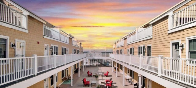 Harbor Haven | Steps to Beach | A/C | 1 Level
