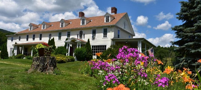Harbour House Inn B&B
