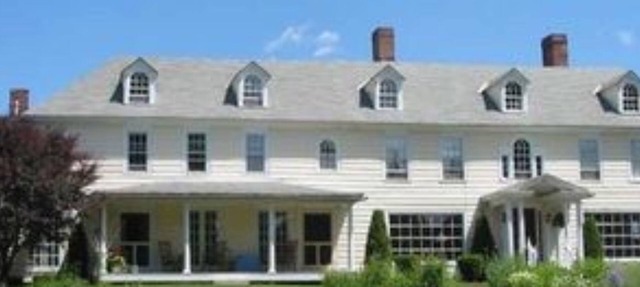 Harbour House Inn