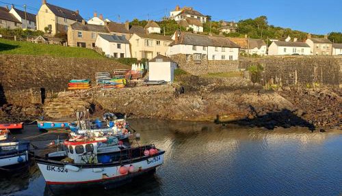 Harbour Views, Coverack