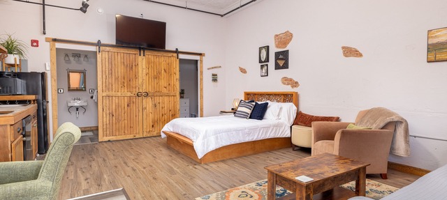 Hartwell Suites