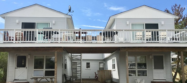 Harvey Cedars Bayfront - 5 min to beach. Sunsets from huge deck.