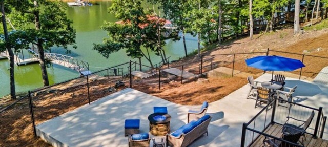 Haven on Smith Lake Charming 3-bedroom house with WiFi, AC on Smith Lake