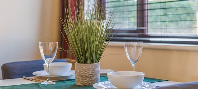 Hersham Apartment – Ideal for Work & Relaxation - Pass the Keys