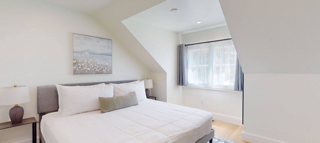 High Tide Estate - [3BD, 1BA, POOL]