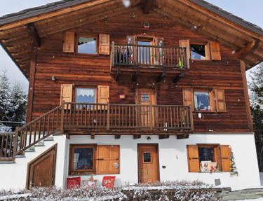 Highlander - Appartamento Charmant con Vista e Spazio Esterno - Horizon Vacanze
