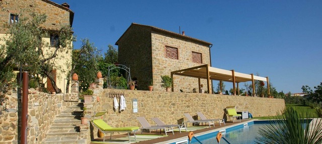 Hillside Escape in Vinci