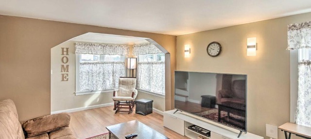 Historic Meredith Home: Walk to Town Center!