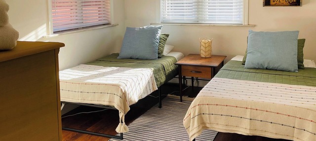 Historically Charming 2 bedroom Apartment in the heart of Uniontown