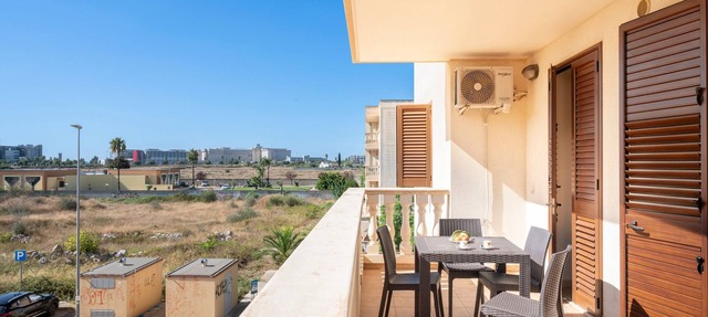 Holiday Home 'Manuela' with Balcony, Wi-Fi and Air Conditioning