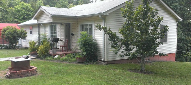 Home away from Home. Pet friendly.