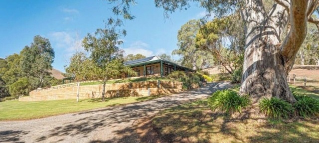 Home in The Range Mclaren Vale Wine Region