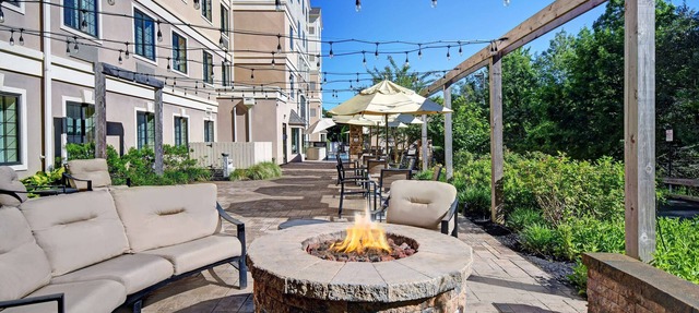 Homewood Suites by Hilton Eatontown