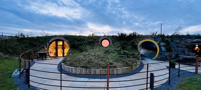 Honeybee Home - a hobbit hut that sleeps 4 guests in 2 bedrooms