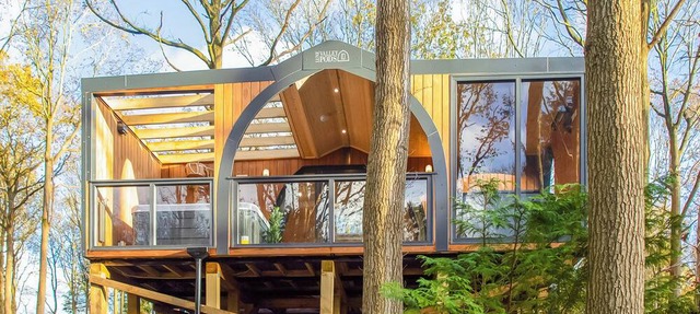 Honeysuckle Treehouse