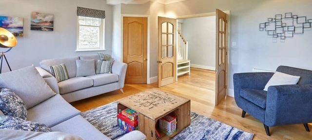 Host & Stay | River View