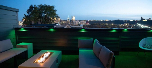 ★ HostWise Stays ★ Botanic Haven| Fire Pit & Skyline Rooftop Views